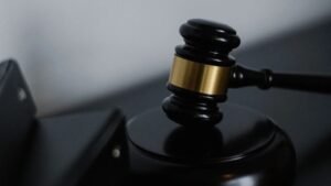 Rescisão indireta: quando o trabalhador pode sair da empresa